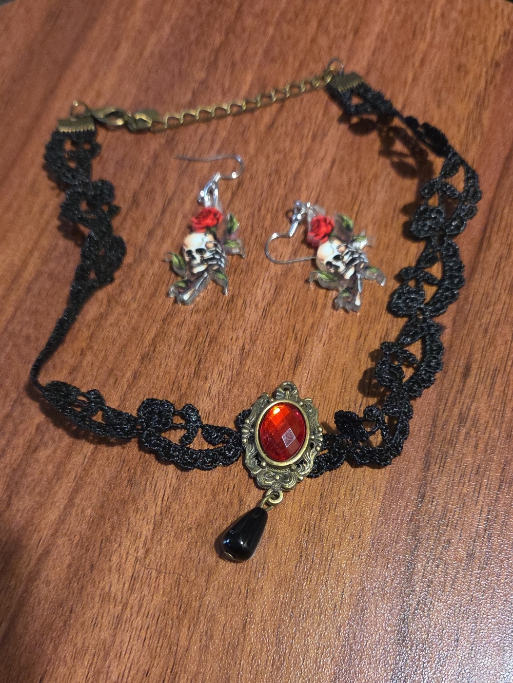 Victorian Lace Black Choker with Red Gem and Black Teardrop